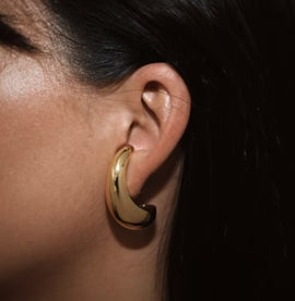 Bulb Gold Earstud