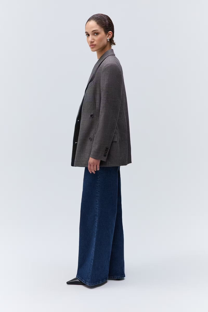 Junia Blazer
