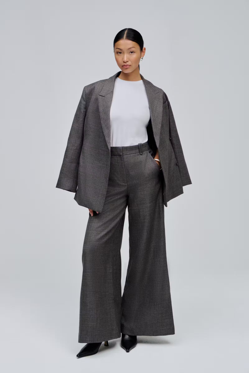 Persyia Trousers