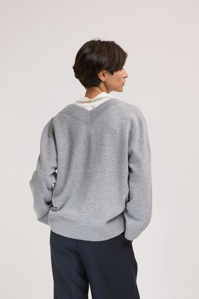 Grigio V-Knit